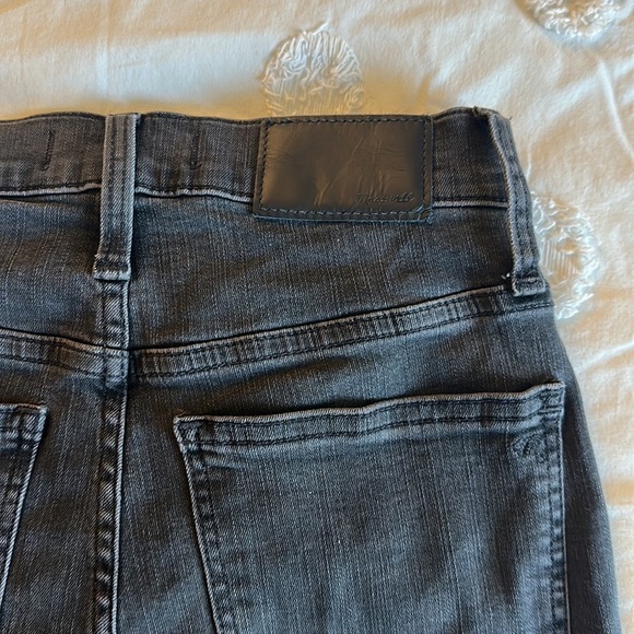 Cali Demi-Boot Jeans in Bellspring Wash: Button-Front Edition size 24 black - Picture 10 of 10